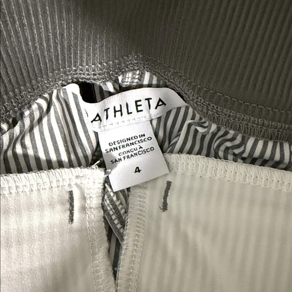 Athleta Brooklyn Textured Ankle Pant Gray and White Stripe Size 4 - Picture 10 of 10